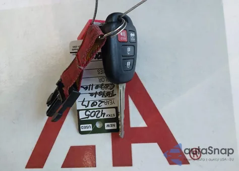 2017 Toyota Corolla Le from USA, damaged, VIN 2T1BURHE2HC910705